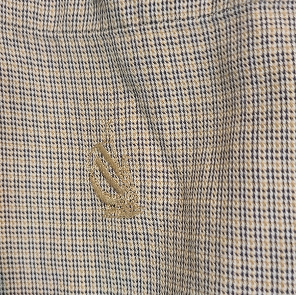 (655) Nautica Men's Long Sleeve Dress Shirt, Size: Medium Color: Tan/Black - Picture 5 of 12